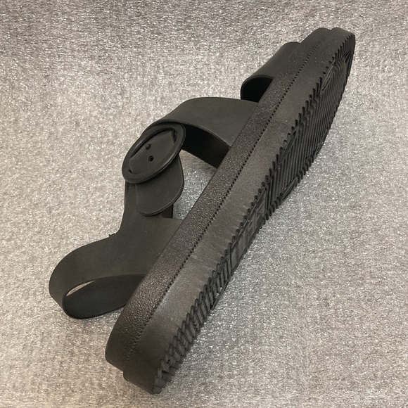 NWOT - PVC Rubber Women’s Casual Summer Sandals - Sz 37 - Picture 5 of 14